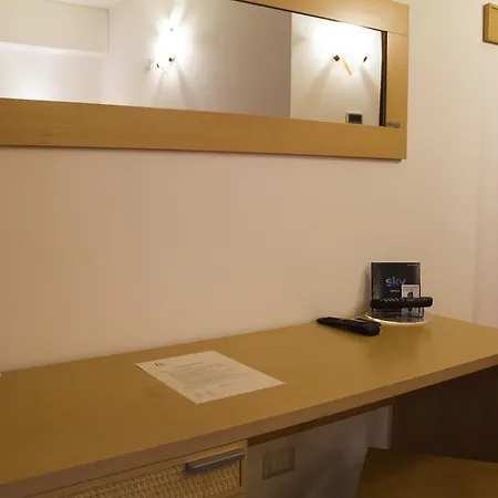 Hotel Town 3*