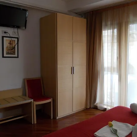 Town Hotel