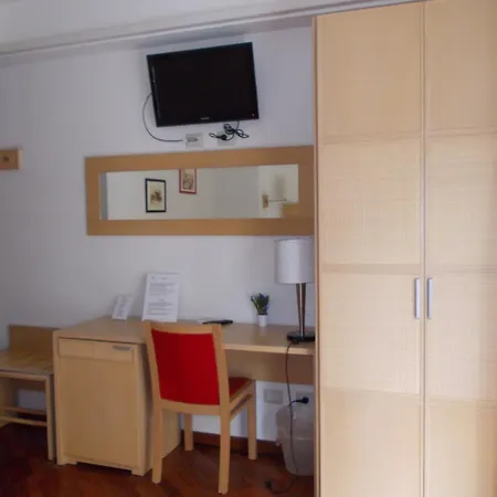 Town Hotel Katania